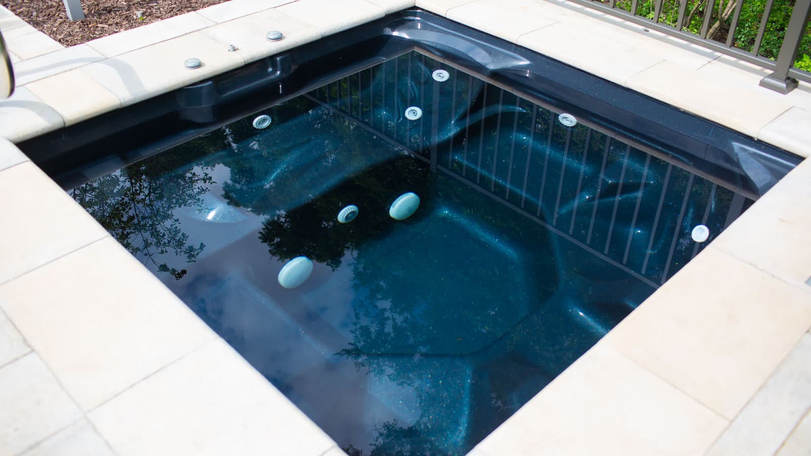 The Dream Square Spa Fiberglass Pool