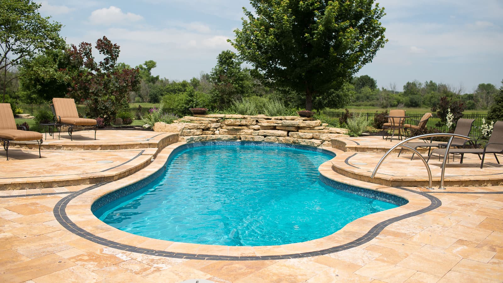 The Inspiration Fiberglass Pool